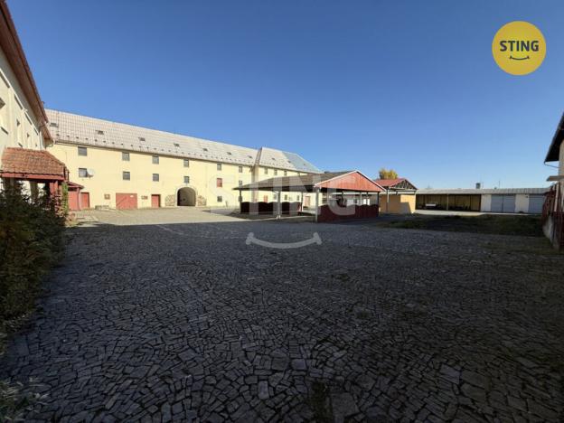Prodej výrobních prostor, Suchdol nad Odrou, Komenského, 2251 m2