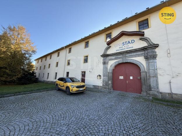 Prodej výrobních prostor, Suchdol nad Odrou, Komenského, 2251 m2