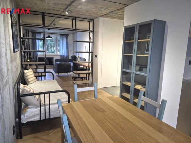 Pronájem bytu 2+kk, Praha - Záběhlice, Hlavní, 73 m2