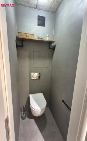 Pronájem bytu 2+kk, Praha - Záběhlice, Hlavní, 73 m2