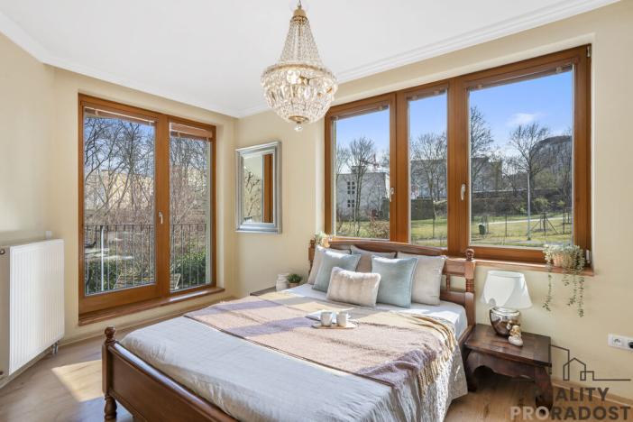 Pronájem bytu 2+kk, Praha - Vokovice, K Červenému vrchu, 73 m2