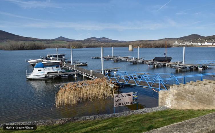 Prodej rodinného domu, Píšťany, 106 m2