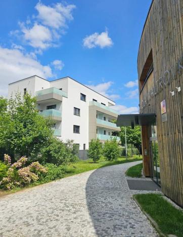 Pronájem bytu 1+kk, Praha - Jinonice, Kloudova, 34 m2