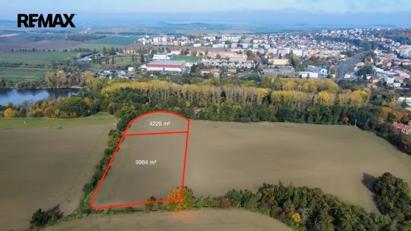 Prodej pozemku pro bydlení, Slaný, 3200 m2