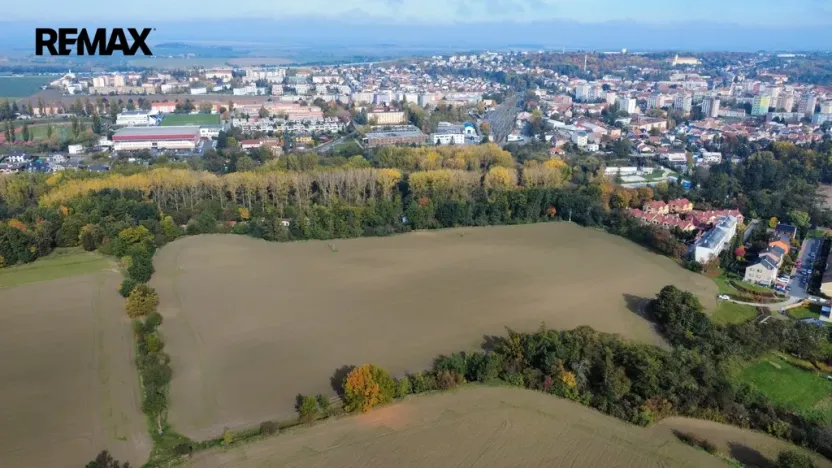 Prodej pozemku pro bydlení, Slaný, 3200 m2
