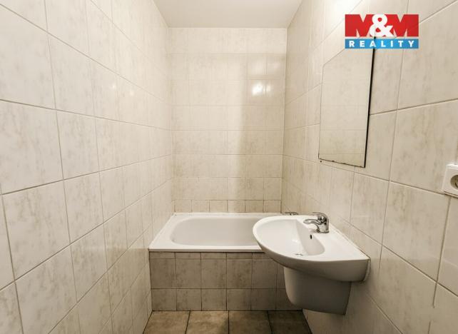 Pronájem bytu 1+kk, Karviná - Hranice, Čsl. armády, 32 m2