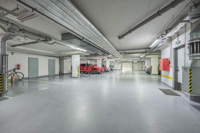 Prodej bytu 3+kk, Praha - Hloubětín, Nepelova, 80 m2