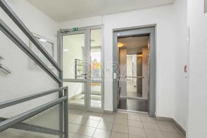 Prodej bytu 3+kk, Praha - Hloubětín, Nepelova, 80 m2