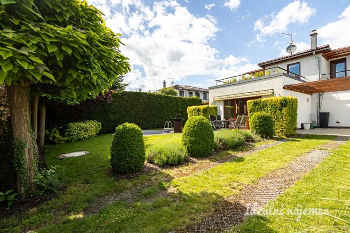 Pronájem bytu 4+kk, Měšice, Nad Babím dolem, 131 m2