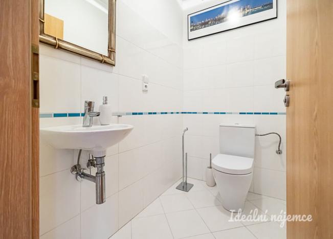 Pronájem bytu 4+kk, Měšice, Nad Babím dolem, 131 m2