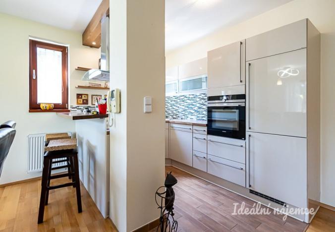 Pronájem bytu 4+kk, Měšice, Nad Babím dolem, 131 m2