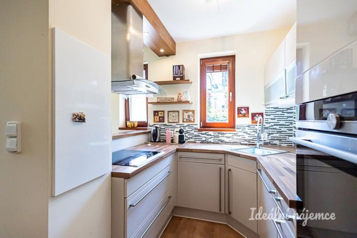 Pronájem bytu 4+kk, Měšice, Nad Babím dolem, 131 m2