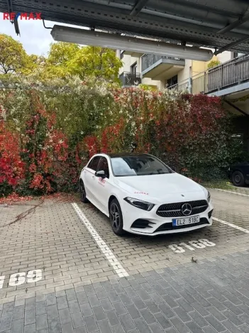 Pronájem garáže, Praha - Vysočany, Pod Harfou, 20 m2