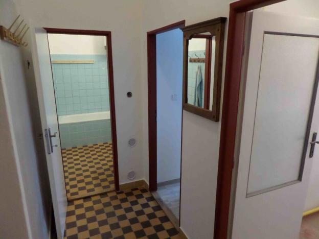 Pronájem bytu 1+1, Stará Paka, Tovární, 38 m2