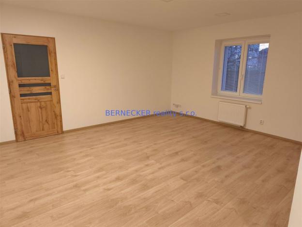 Pronájem bytu 3+kk, Hradec Králové, S. K. Neumanna, 82 m2