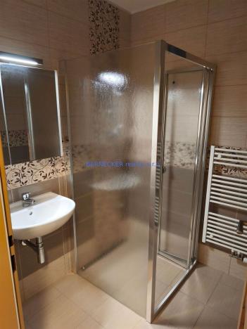 Pronájem bytu 3+kk, Hradec Králové, S. K. Neumanna, 82 m2