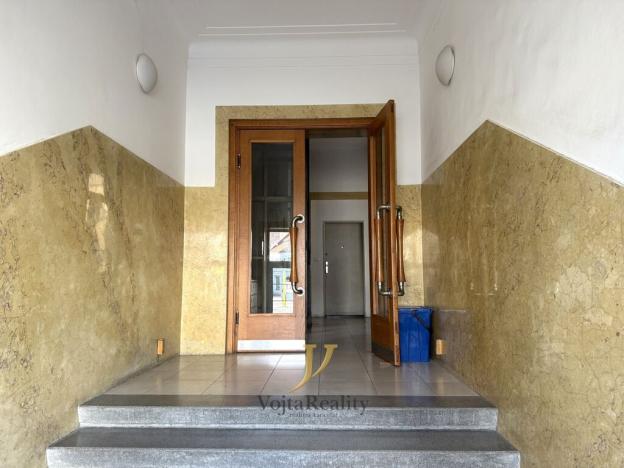 Pronájem bytu 3+1, Olomouc, nám. Národních hrdinů, 107 m2