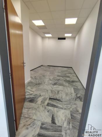 Pronájem skladu, Brno, Hudcova, 200 m2