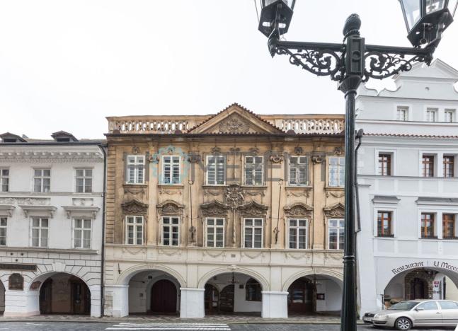 Pronájem bytu 1+1, Praha - Malá Strana, Malostranské náměstí, 31 m2