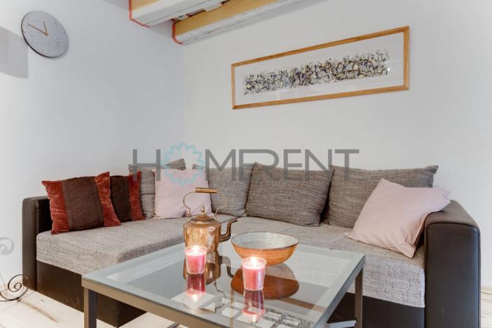 Pronájem bytu 1+1, Praha - Malá Strana, Malostranské náměstí, 31 m2