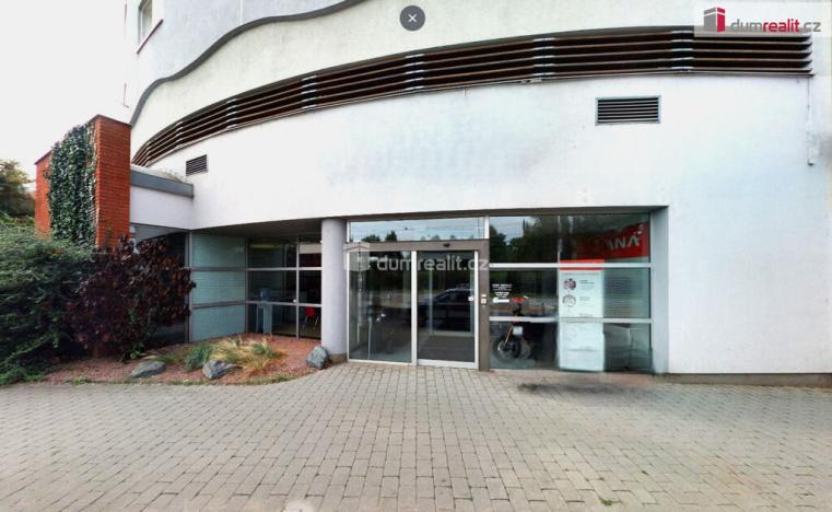 Pronájem obchodního prostoru, Brno - Židenice, Bubeníčkova, 193 m2