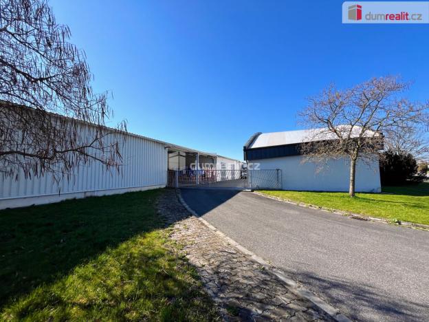 Pronájem obchodního prostoru, Uherské Hradiště - Mařatice, Jaktáře, 342 m2