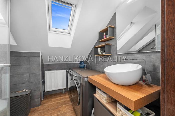 Prodej bytu 2+1, České Budějovice, Rudolfovská tř., 67 m2