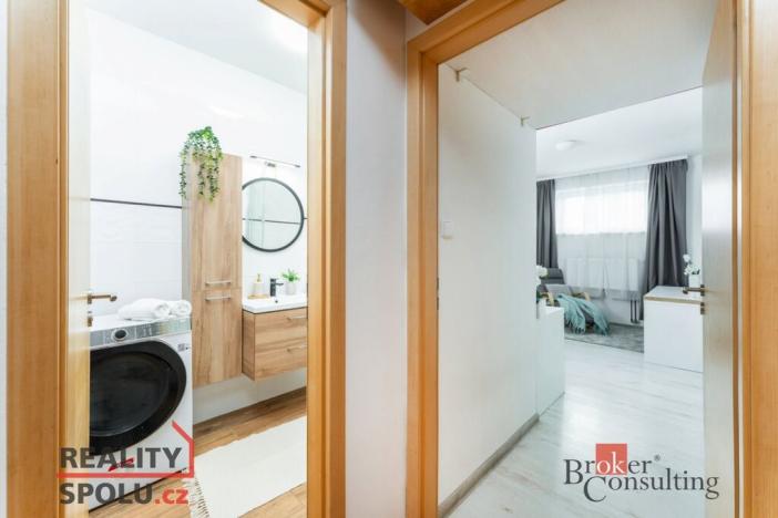 Prodej bytu 3+kk, Pardubice - Zelené Předměstí, K Višňovce, 66 m2