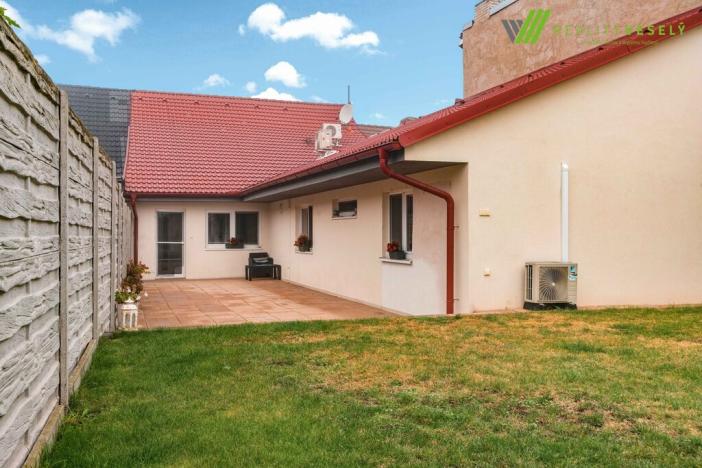 Prodej rodinného domu, Lužice, Velkomoravská, 133 m2