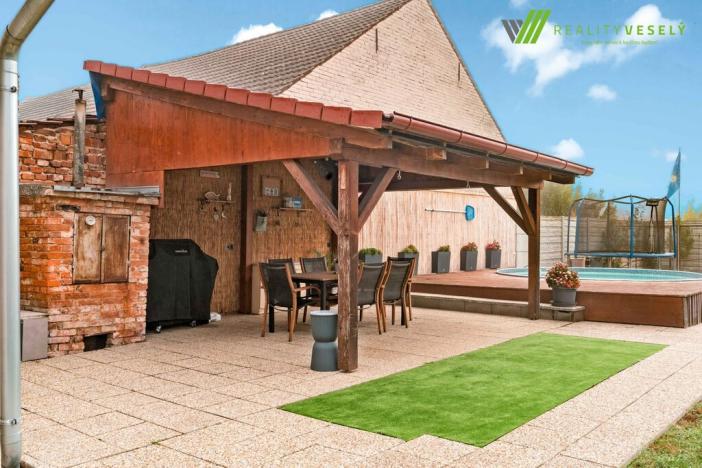 Prodej rodinného domu, Lužice, Velkomoravská, 133 m2