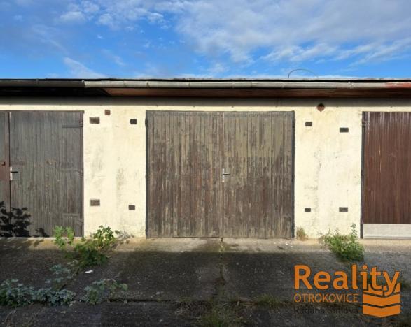 Pronájem garáže, Otrokovice, Smetanova, 17 m2
