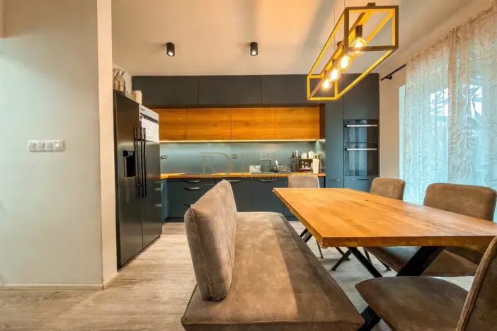 Prodej rodinného domu, Praha - Hostavice, U Hostavického potoka, 95 m2
