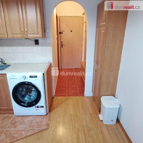 Pronájem bytu 1+1, Děčín - Děčín III-Staré Město, Jezdecká, 36 m2