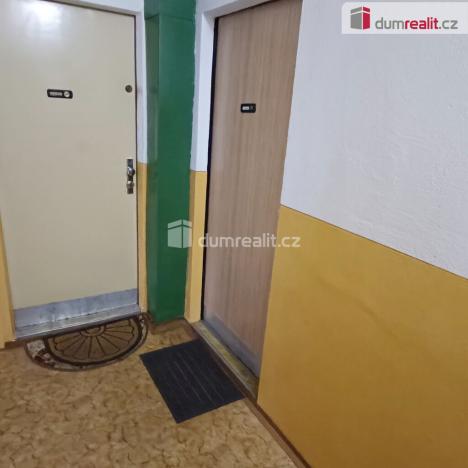 Pronájem bytu 1+1, Děčín - Děčín III-Staré Město, Jezdecká, 36 m2