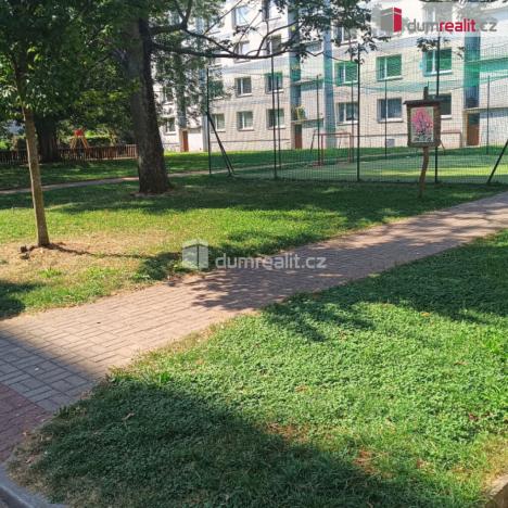 Pronájem bytu 1+1, Děčín - Děčín III-Staré Město, Jezdecká, 36 m2