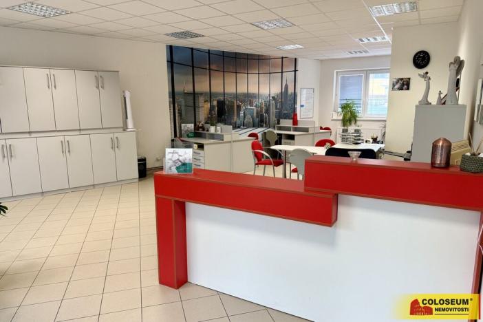 Pronájem kanceláře, Blansko, 78 m2