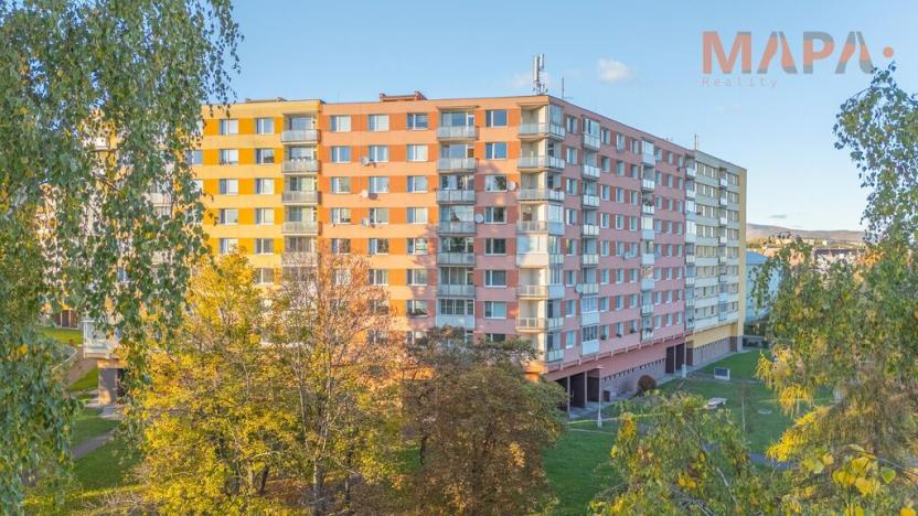 Prodej bytu 2+1, Chomutov, Bezručova, 62 m2