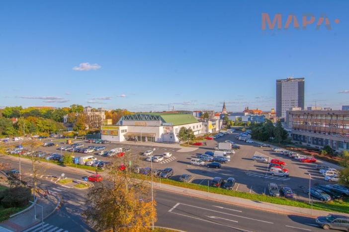 Prodej bytu 2+1, Chomutov, Bezručova, 62 m2