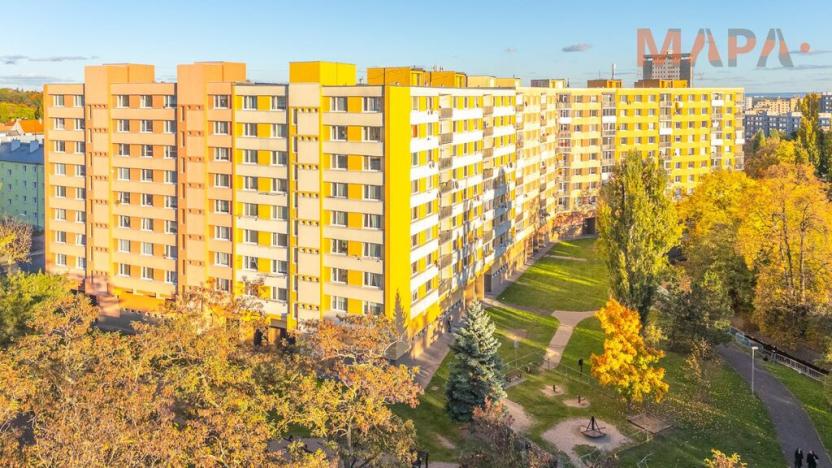 Prodej bytu 2+1, Chomutov, Bezručova, 62 m2
