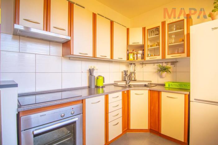 Prodej bytu 2+1, Chomutov, Bezručova, 62 m2