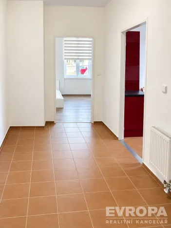 Prodej bytu 2+1, Nový Bor, Palackého náměstí, 66 m2
