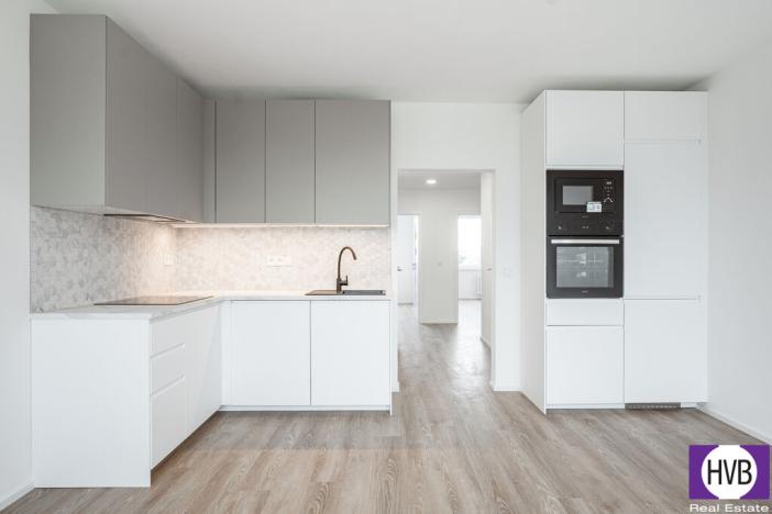Prodej bytu 4+kk, Praha, Urbánkova, 80 m2