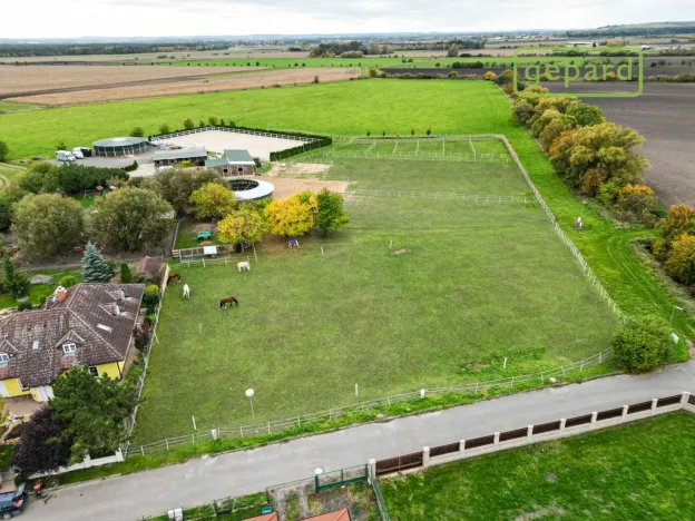 Prodej pozemku pro bydlení, Kostelní Hlavno, 1944 m2