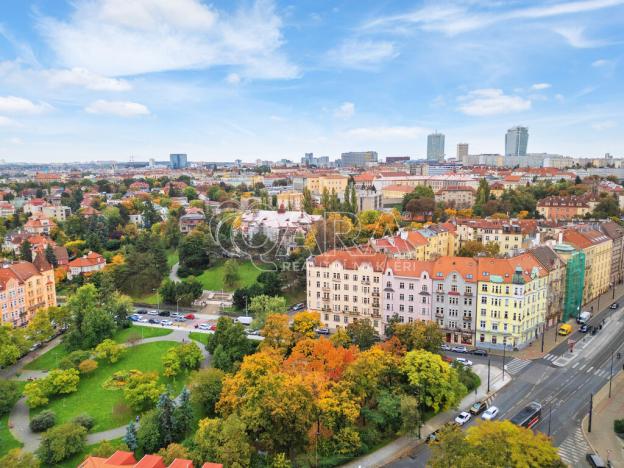 Prodej bytu 2+kk, Praha - Nusle, náměstí Generála Kutlvašra, 46 m2