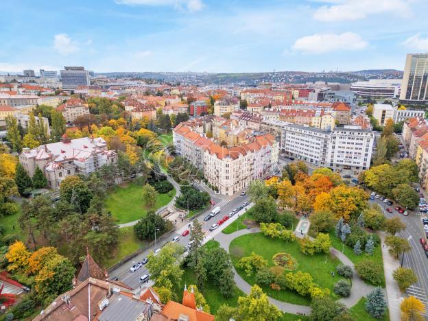 Prodej bytu 2+kk, Praha - Nusle, náměstí Generála Kutlvašra, 46 m2