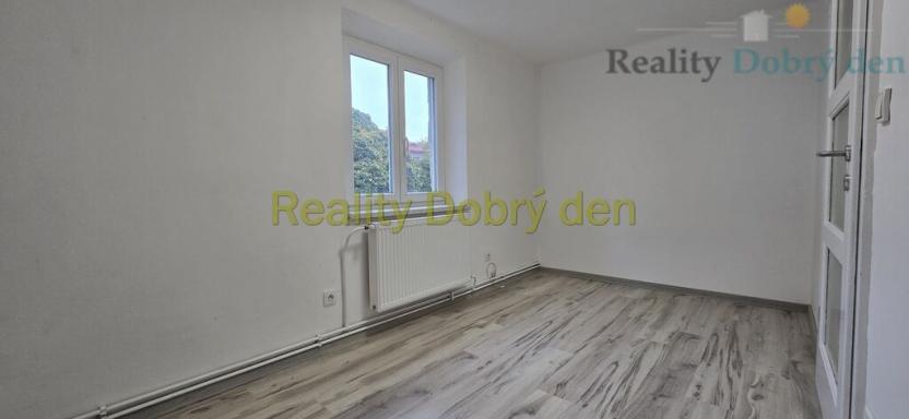 Pronájem bytu 2+1, Opava, Těšínská, 48 m2