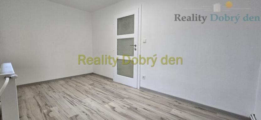 Pronájem bytu 2+1, Opava, Těšínská, 48 m2