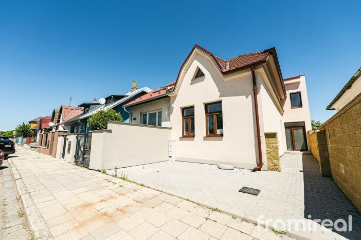 Prodej bytu 2+kk, Kroměříž, Albertova, 55 m2