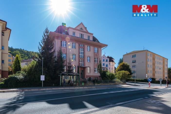 Pronájem bytu 2+1, Karlovy Vary, Moskevská, 80 m2