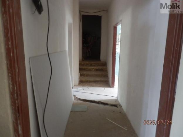 Prodej komerční nemovitosti, Vysoká Pec, 1300 m2